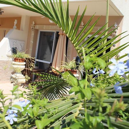 Ivoton Home Paphos Eksteriør bilde