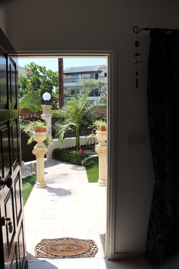Ivoton Home Paphos Eksteriør bilde