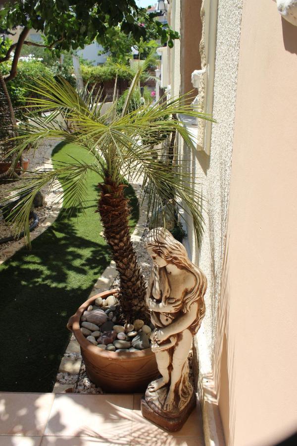 Ivoton Home Paphos Eksteriør bilde