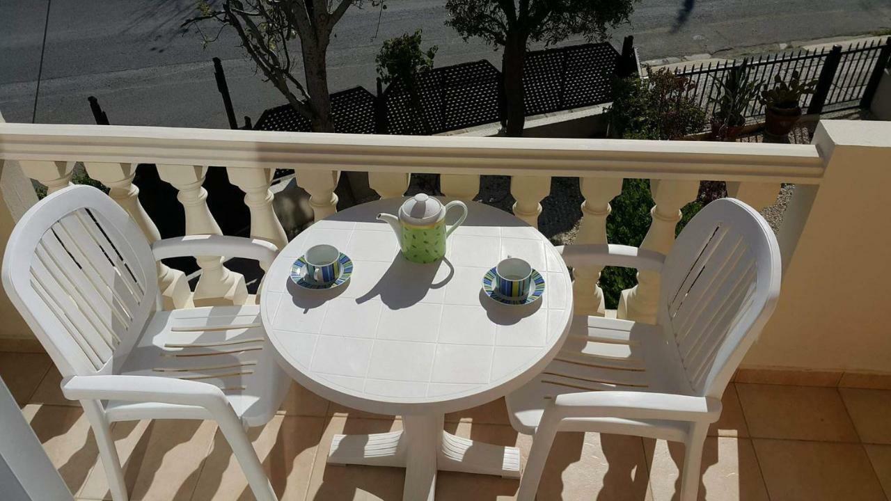 Ivoton Home Paphos Eksteriør bilde